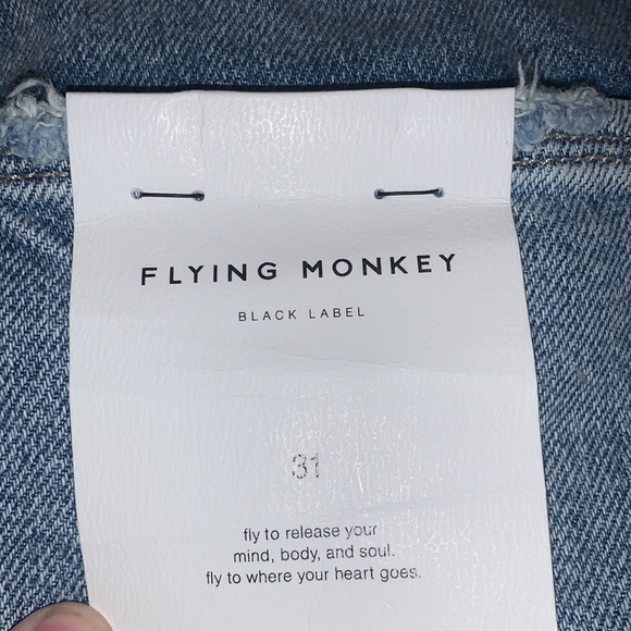 Flying Monkey boyfriend capris - Picture 3 of 4